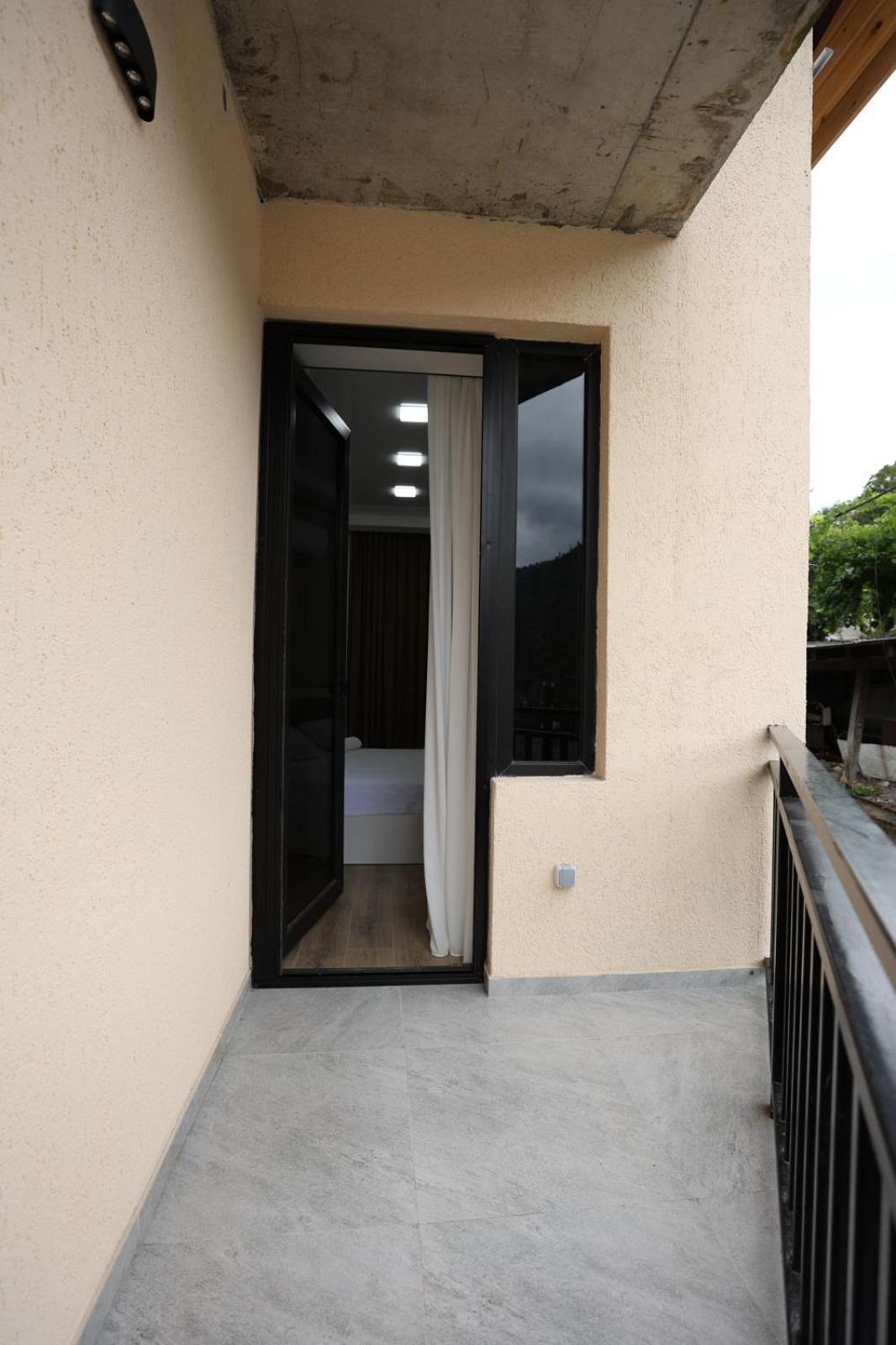 Chanko Hotel Borjomi Ngoại thất bức ảnh