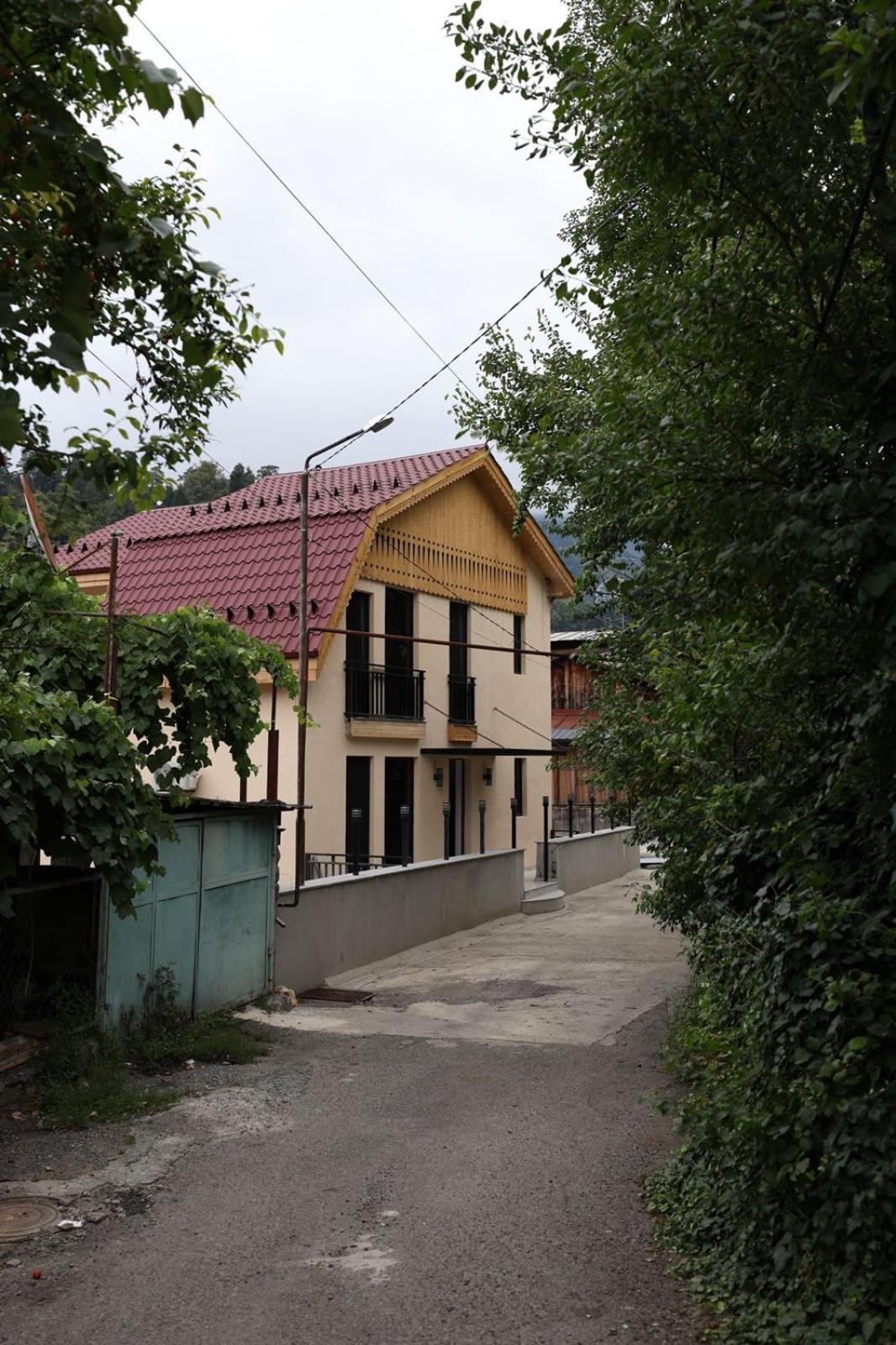 Chanko Hotel Borjomi Ngoại thất bức ảnh
