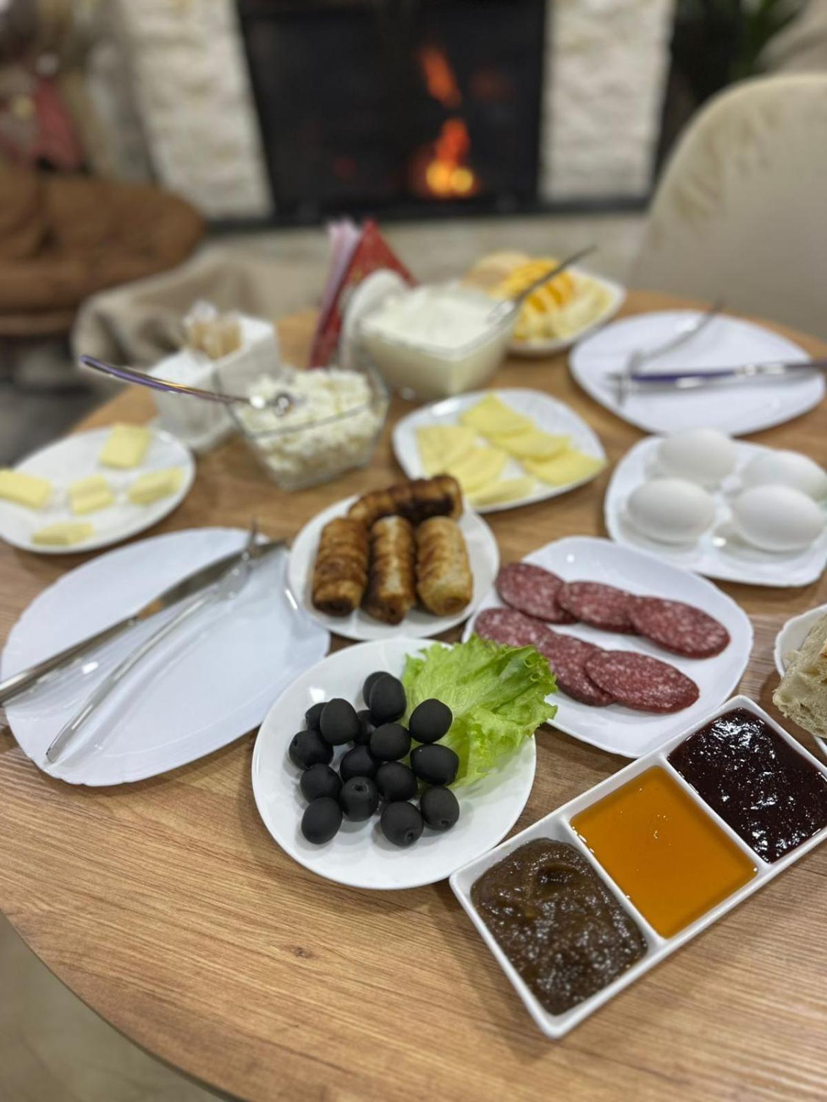 Chanko Hotel Borjomi Ngoại thất bức ảnh